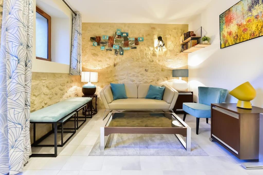 Charmante Maison De Village Au Coeur Du Luberon Cucuron Exteriör bild